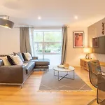Merchant City Glasgow Green Apartment With Parking