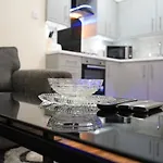 Glasgow - 2 Bedroom Apartment