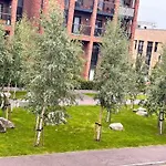 Radiant Homes Central Glasgow 2 Bedrooms 2 Bathrooms Free Parking