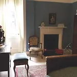 Elegant Victorian Apartment In Glasgow\'S West End