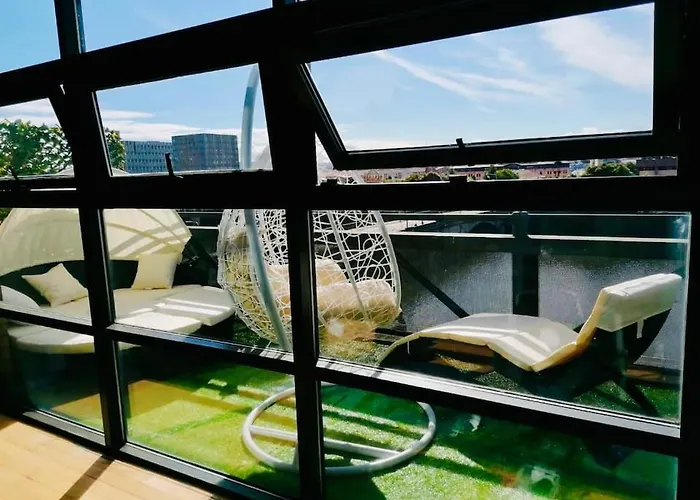Glasgow City Centre G1 Penthouse With Riverviews - Duplex