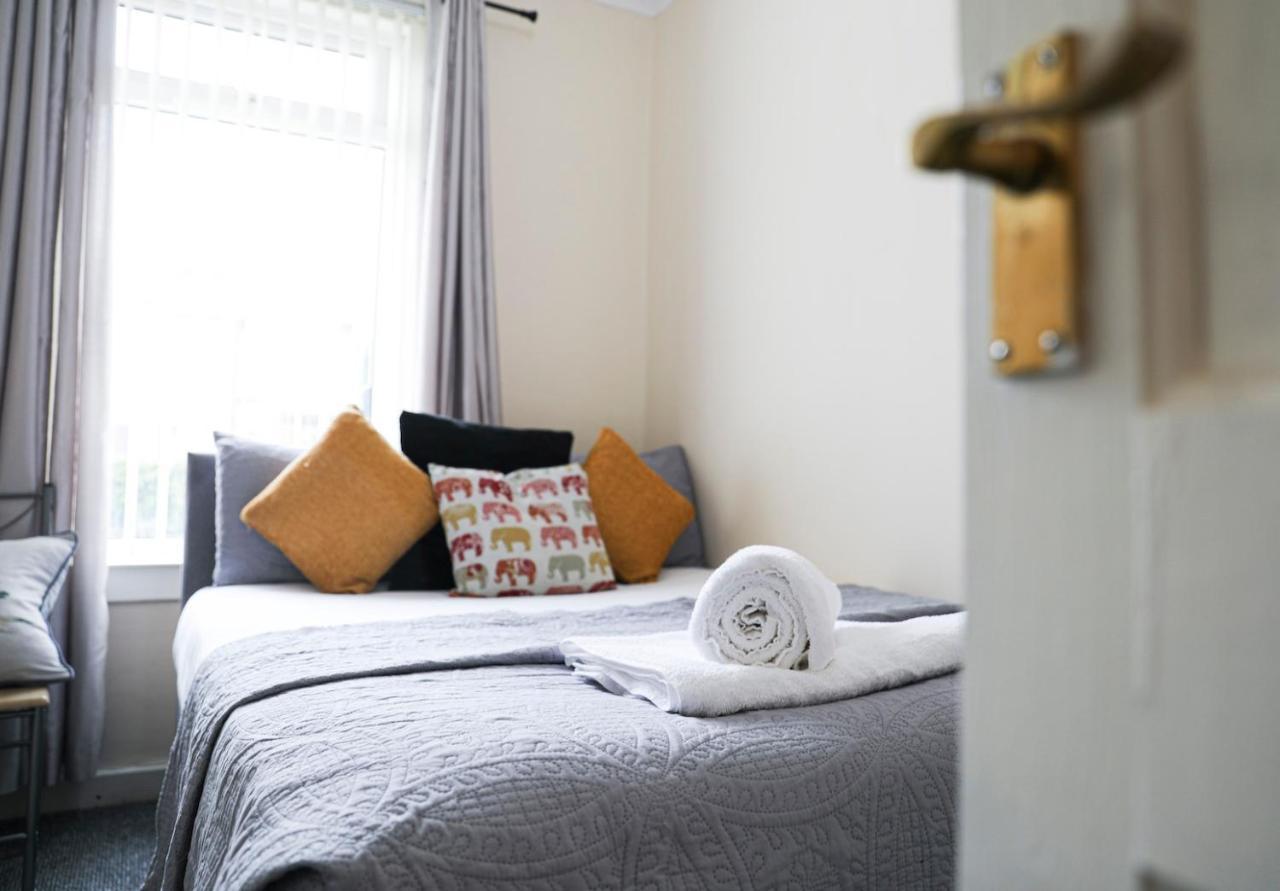Apartment Glasgow, 3 Bed Close To Centre, Free Street Parking