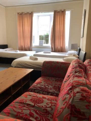 Bed & Breakfast Wallace Hide Out Glasgow