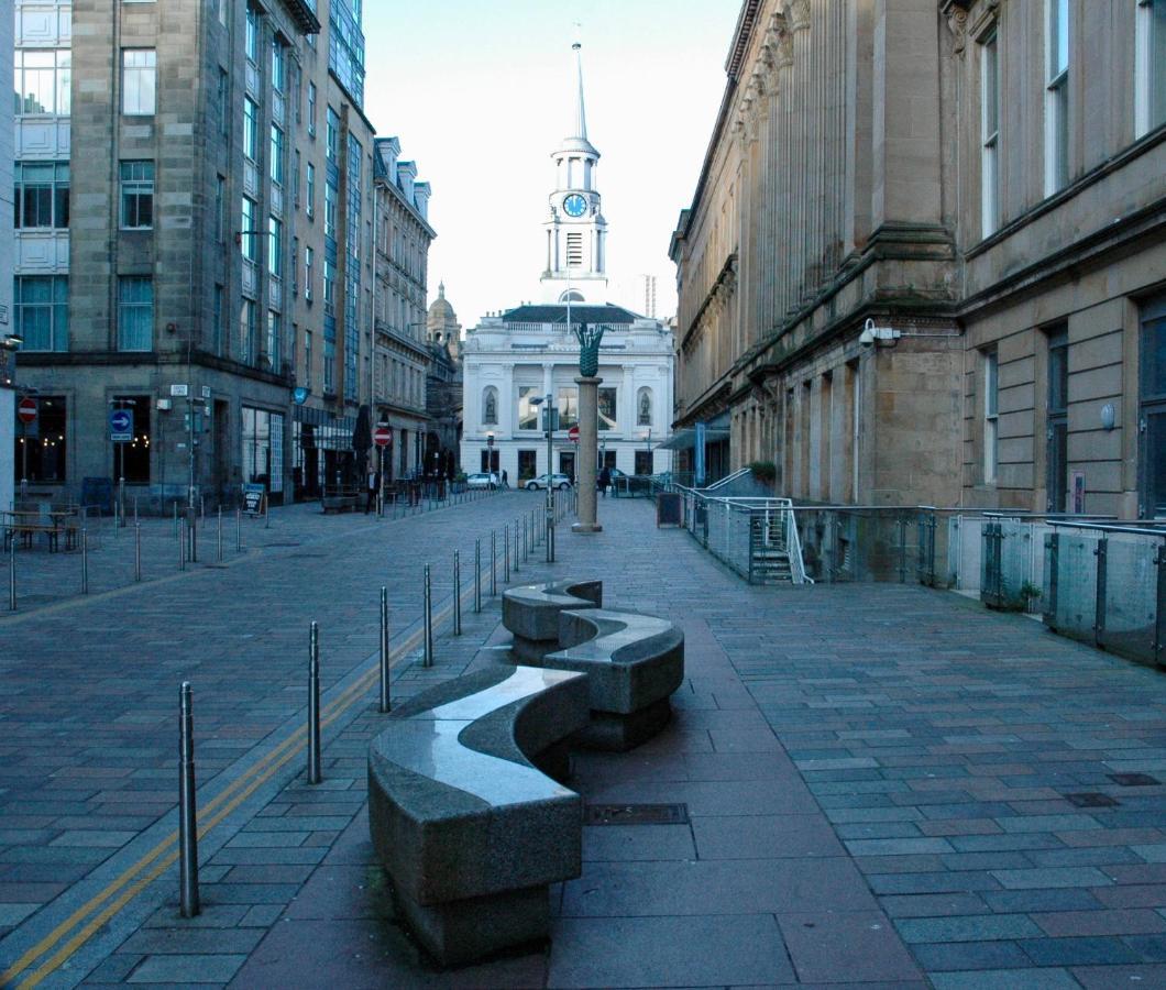 The Stables - Fabulous Stylish Flat In Merchant & Free Secure Parking Glasgow