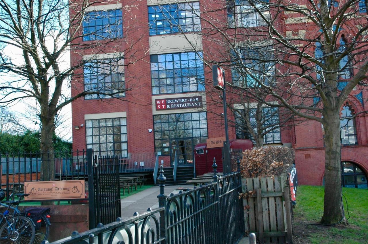 The Stables - Fabulous Stylish Flat In Merchant & Free Secure Parking * Glasgow