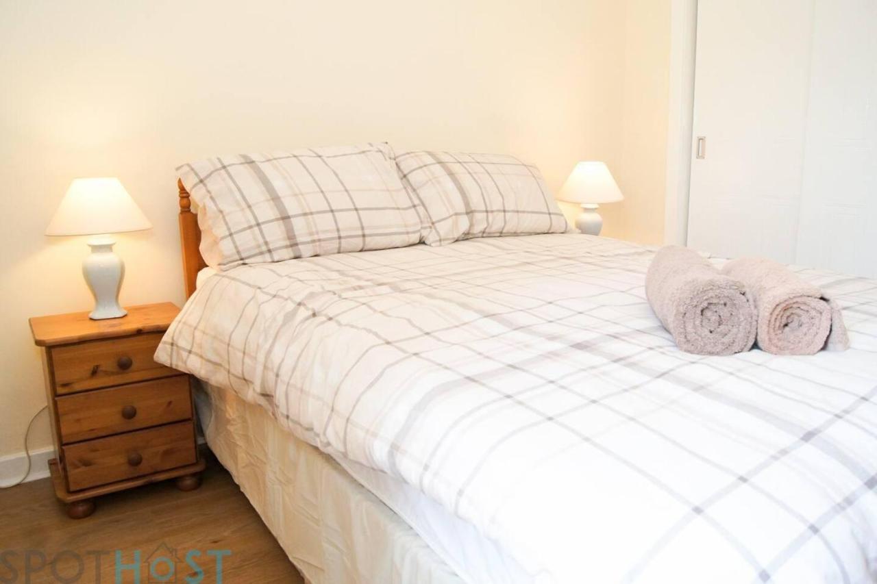 Exeter Drive Flat Apartment