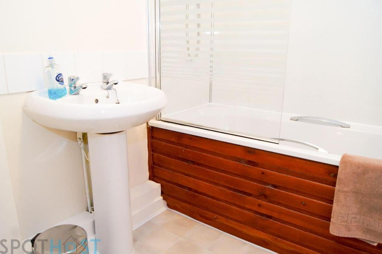 Exeter Drive Flat Apartment