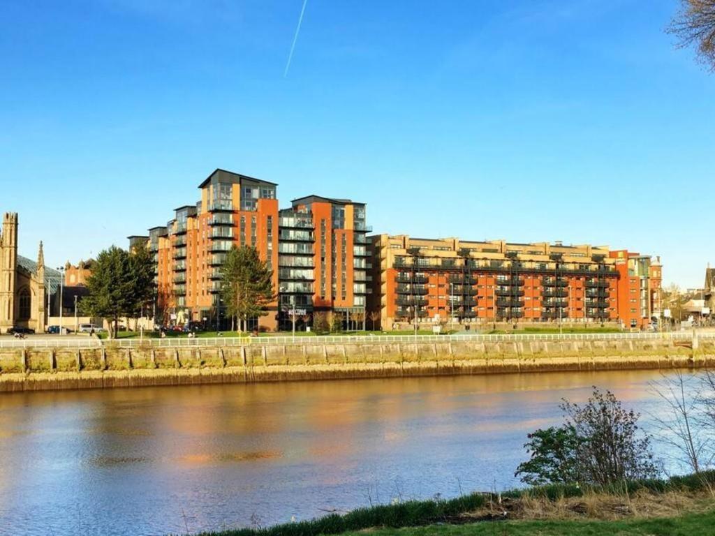 Apartment Centre G1 Penthouse With Riverviews - Duplex *