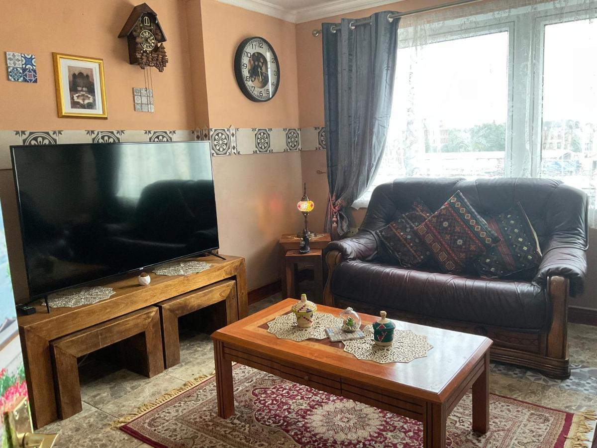 Glasgow City Multi Locations Guests House *