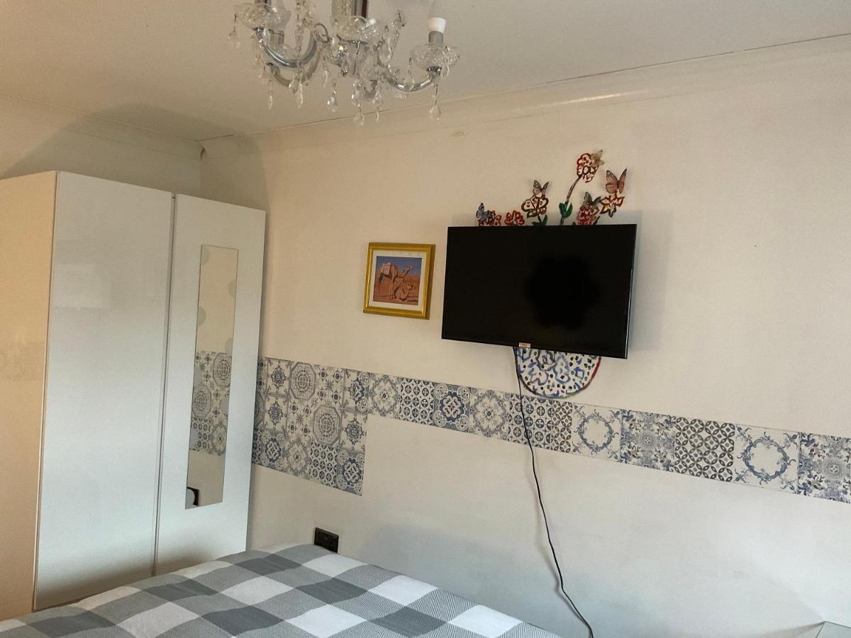 Apartment Glasgow City Multi Locations Guests House *