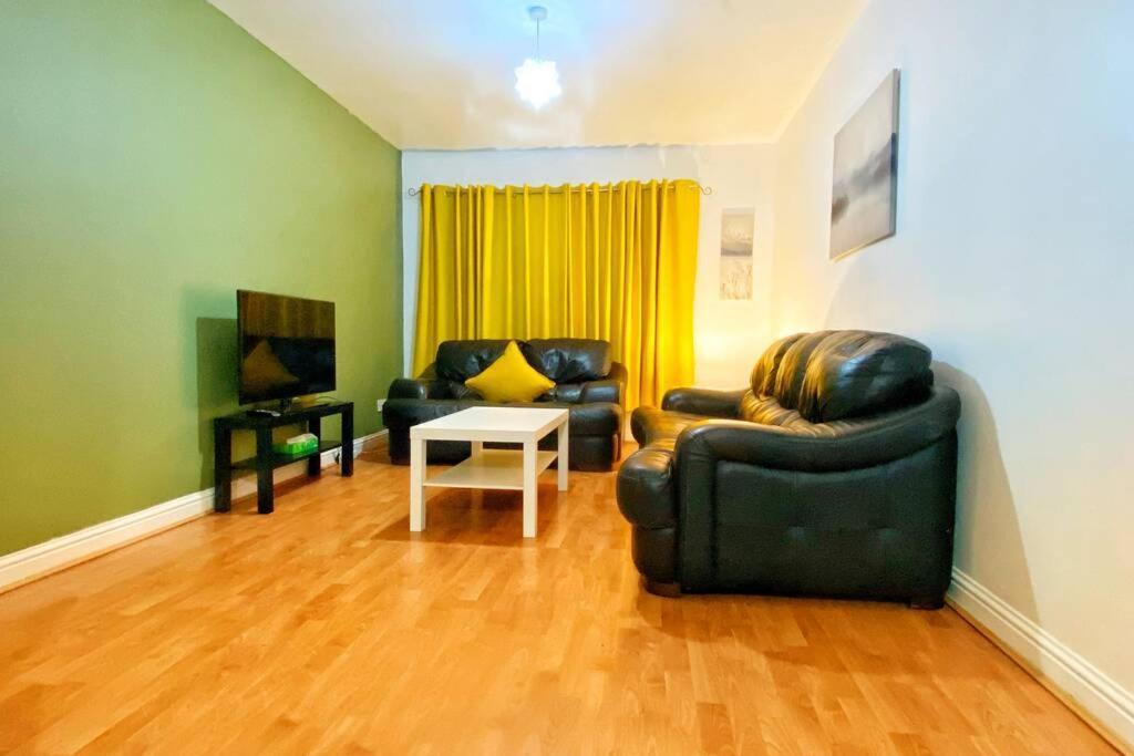 Cozy Nights - Shields Rd Apartment Glasgow