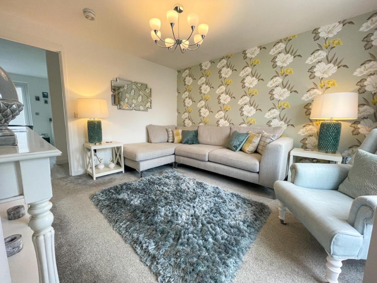 Newly Developed 3 Bedroom * Glasgow
