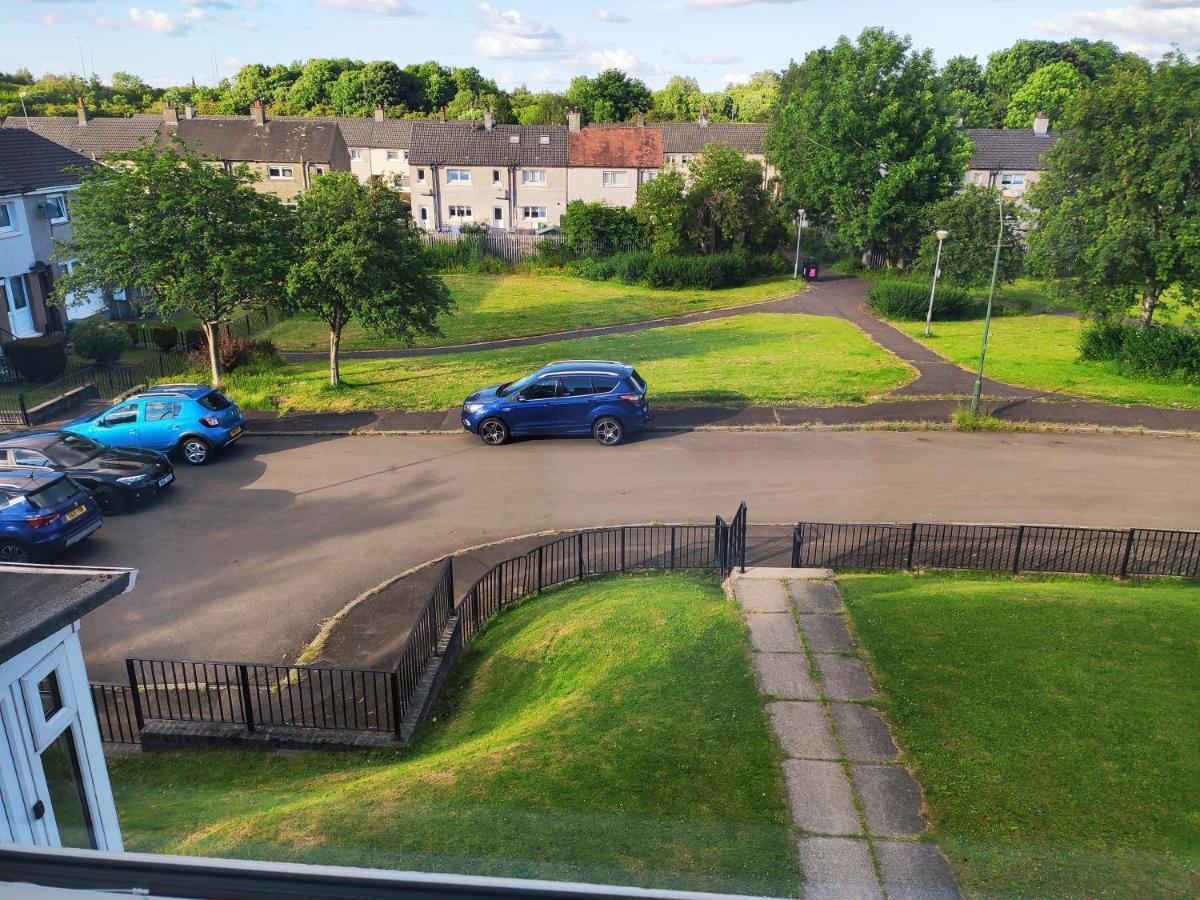 Single Bedroom In Quiet Neighbourhood Glasgow