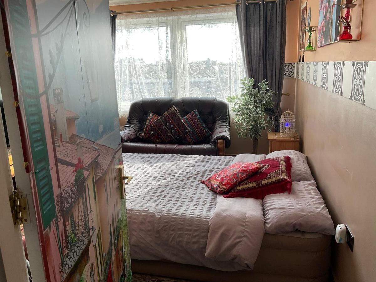 Apartment Glasgow City Multi Locations Guests House