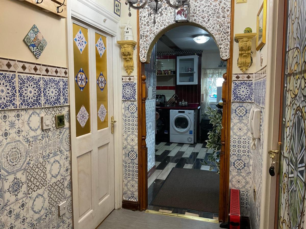 Apartment Glasgow City Multi Locations Guests House *
