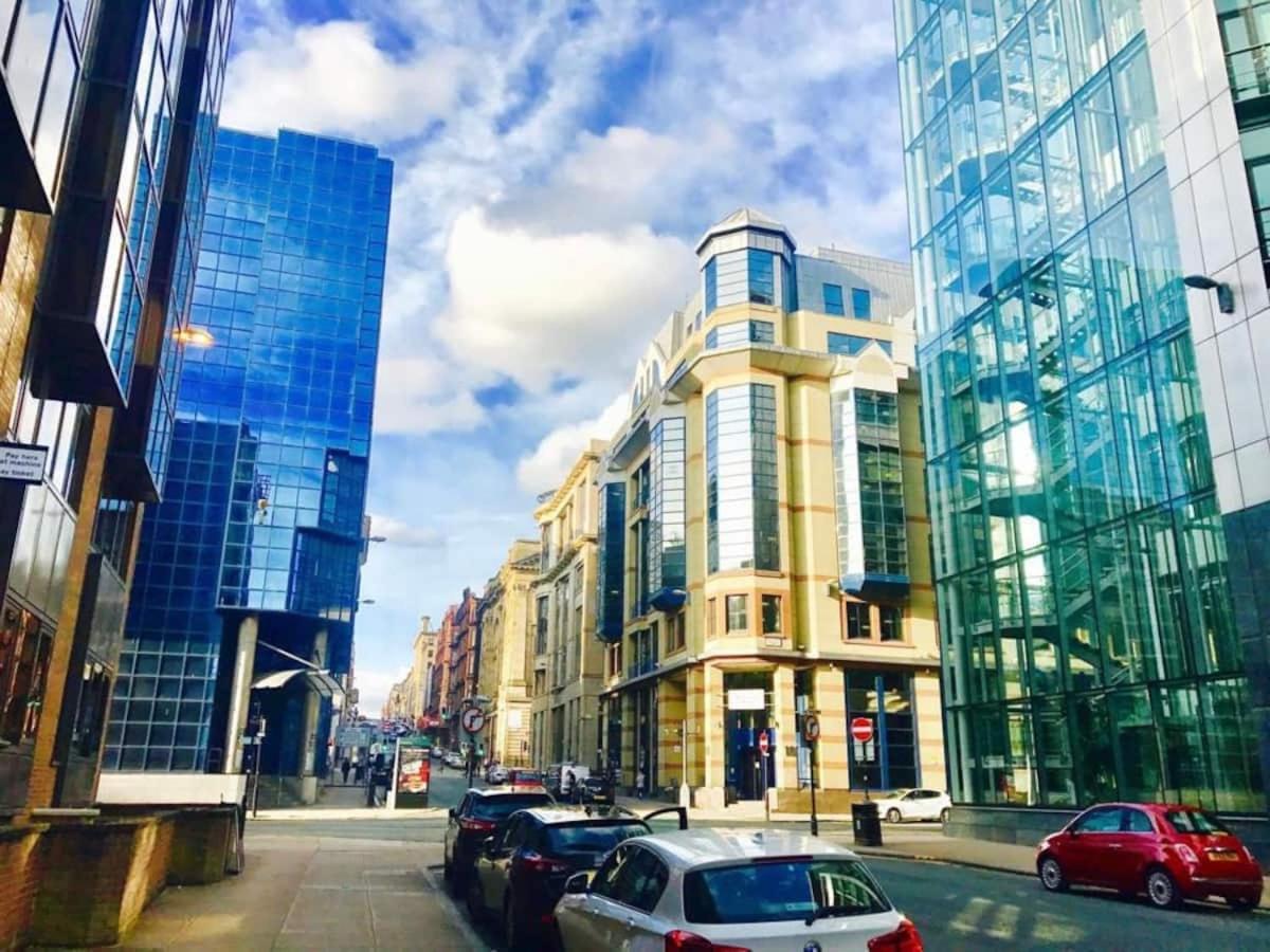 Centre G1 Penthouse With Riverviews - Duplex Apartment Glasgow