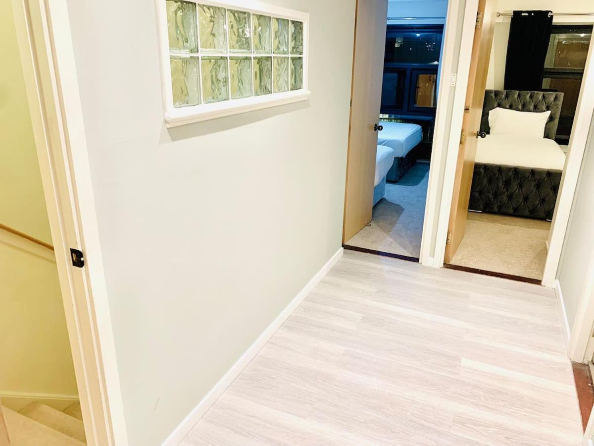 Apartment Centre G1 Penthouse With Riverviews - Duplex *