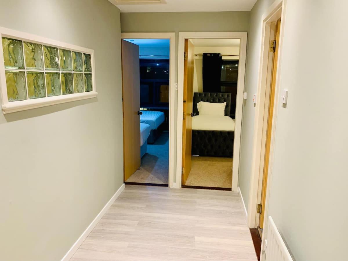 Centre G1 Penthouse With Riverviews - Duplex * Glasgow