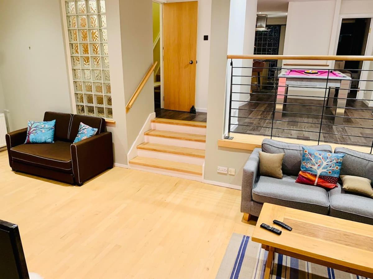 Centre G1 Penthouse With Riverviews - Duplex