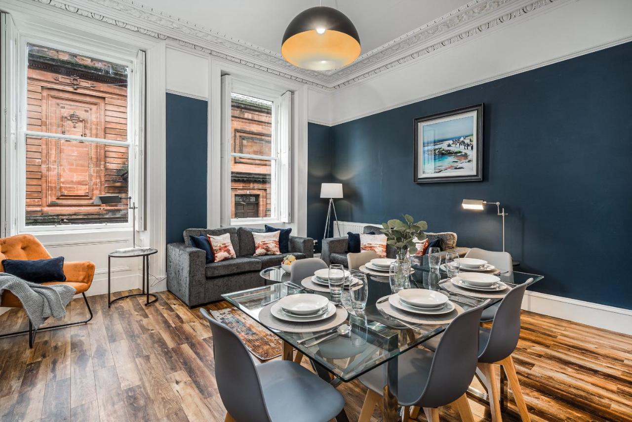 The Renfrew 4-bedroom, Centre
