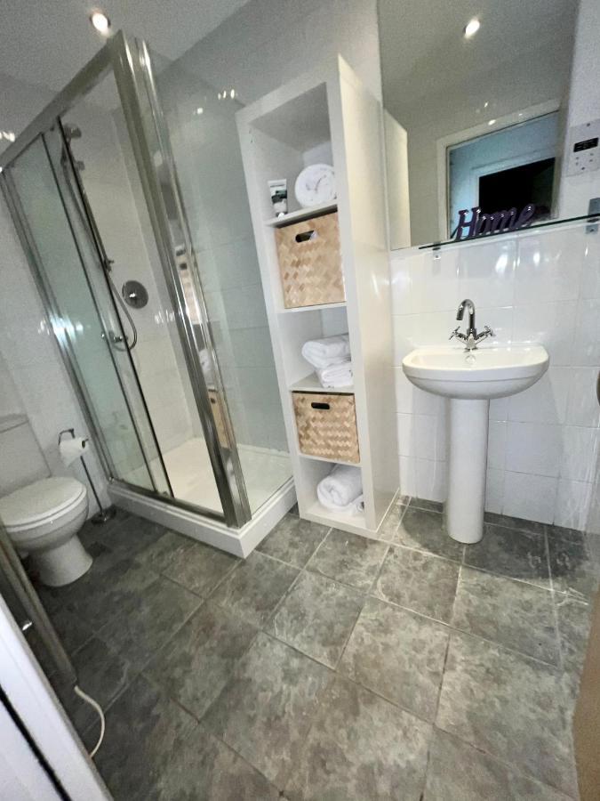 Glas-go 2 Bedroom 3 Min Walk To Secc Hydro Free Parking Onsite * Glasgow