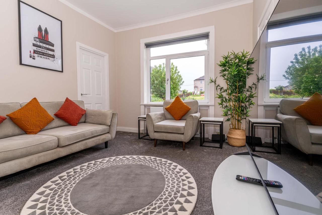 Homely House: 4-bedroom Comfort Near Centre * Glasgow