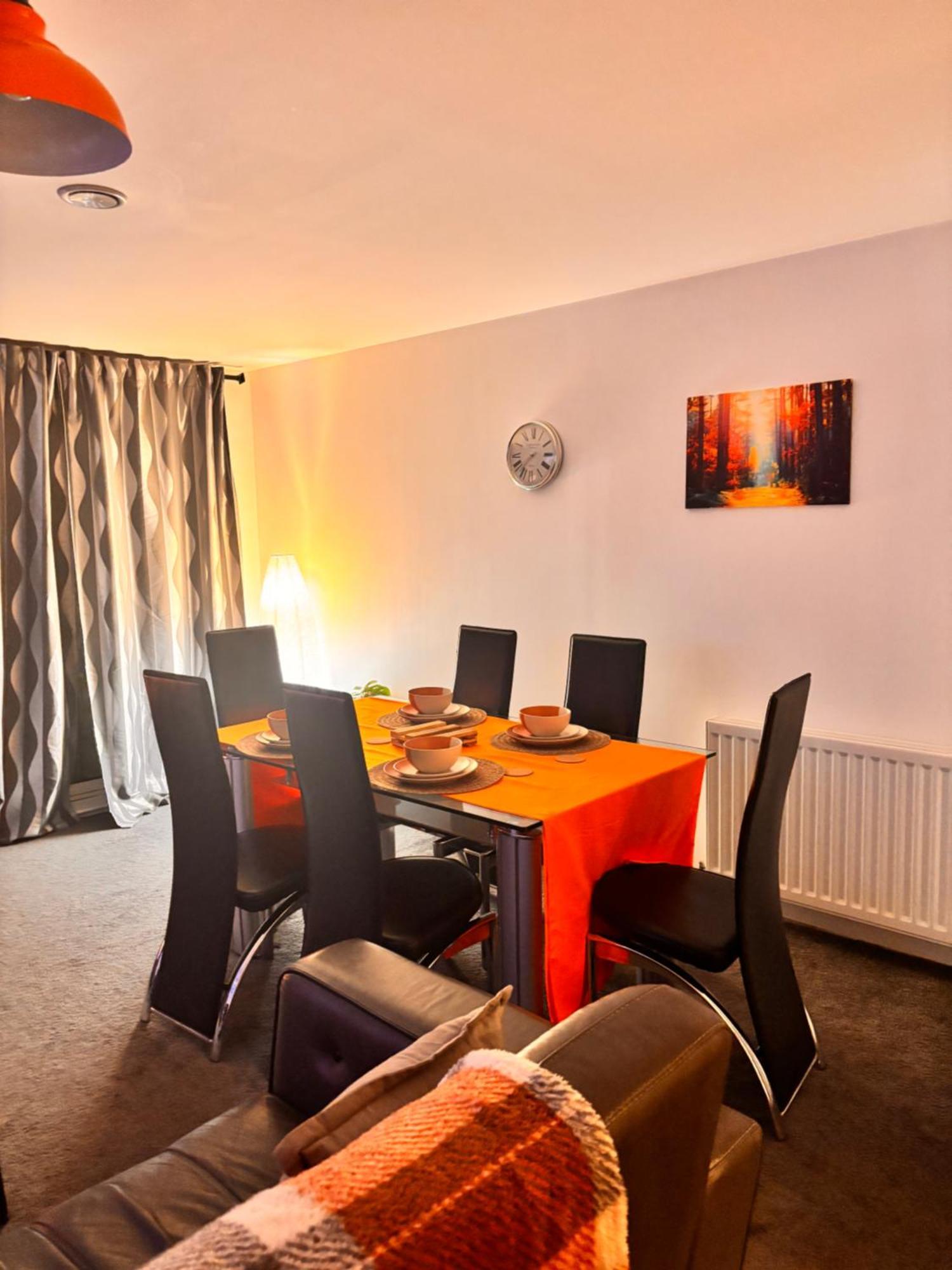 Radiant Homes 2 Bedrooms 2 Bathrooms Free Parking * Glasgow