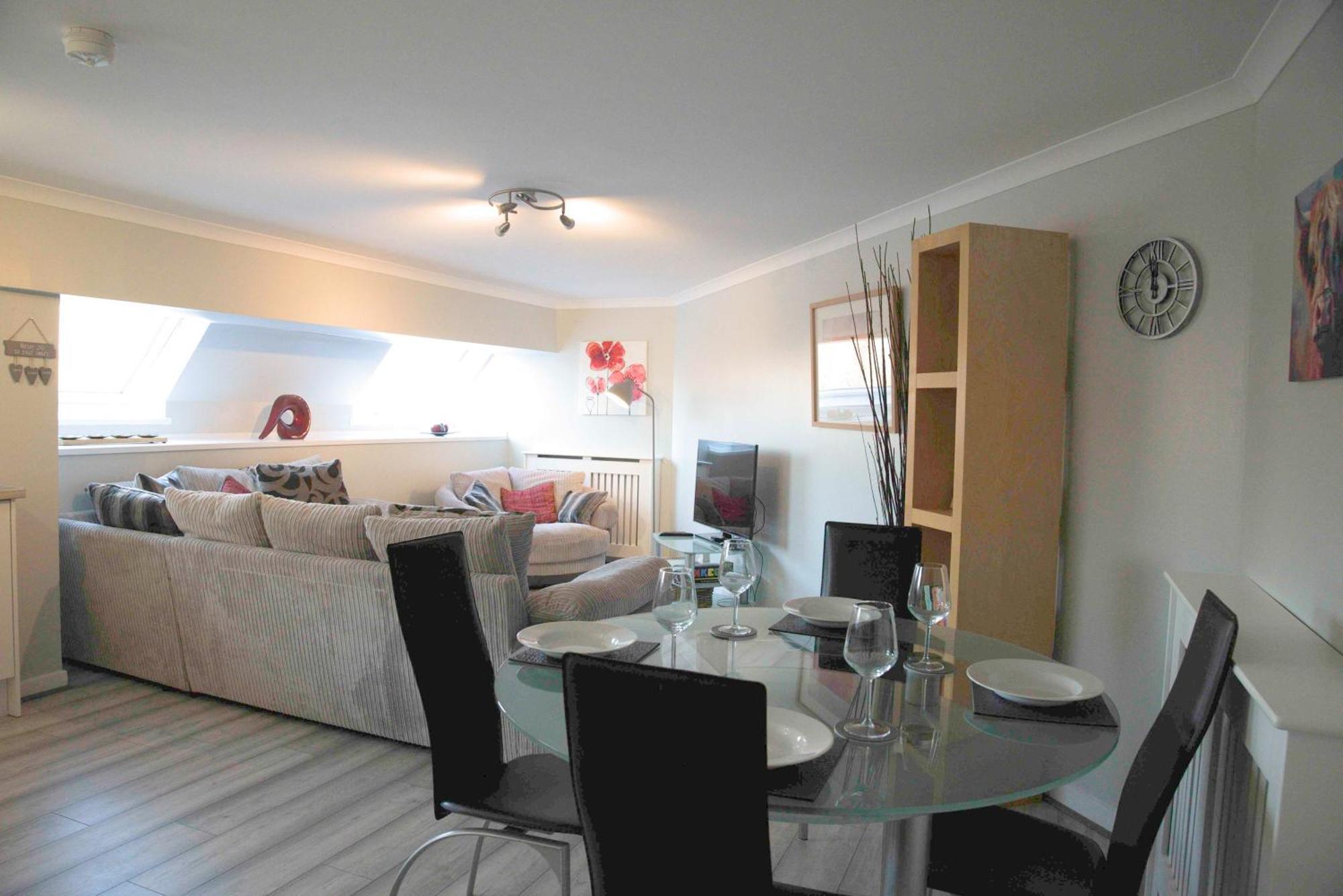 The Stables - Fabulous Stylish Flat In Merchant & Free Secure Parking Apartment