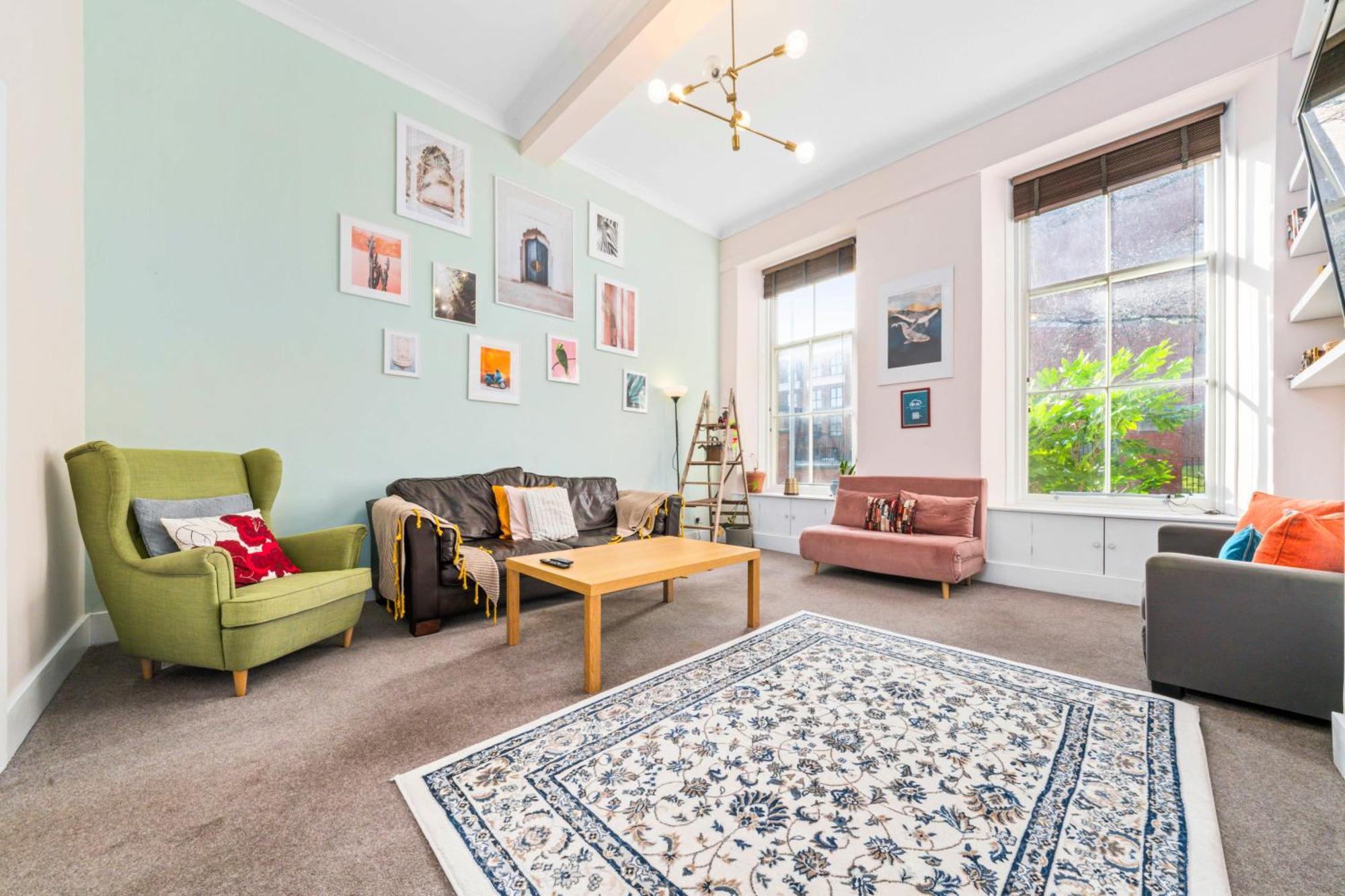 Apartment Unique Victorian In