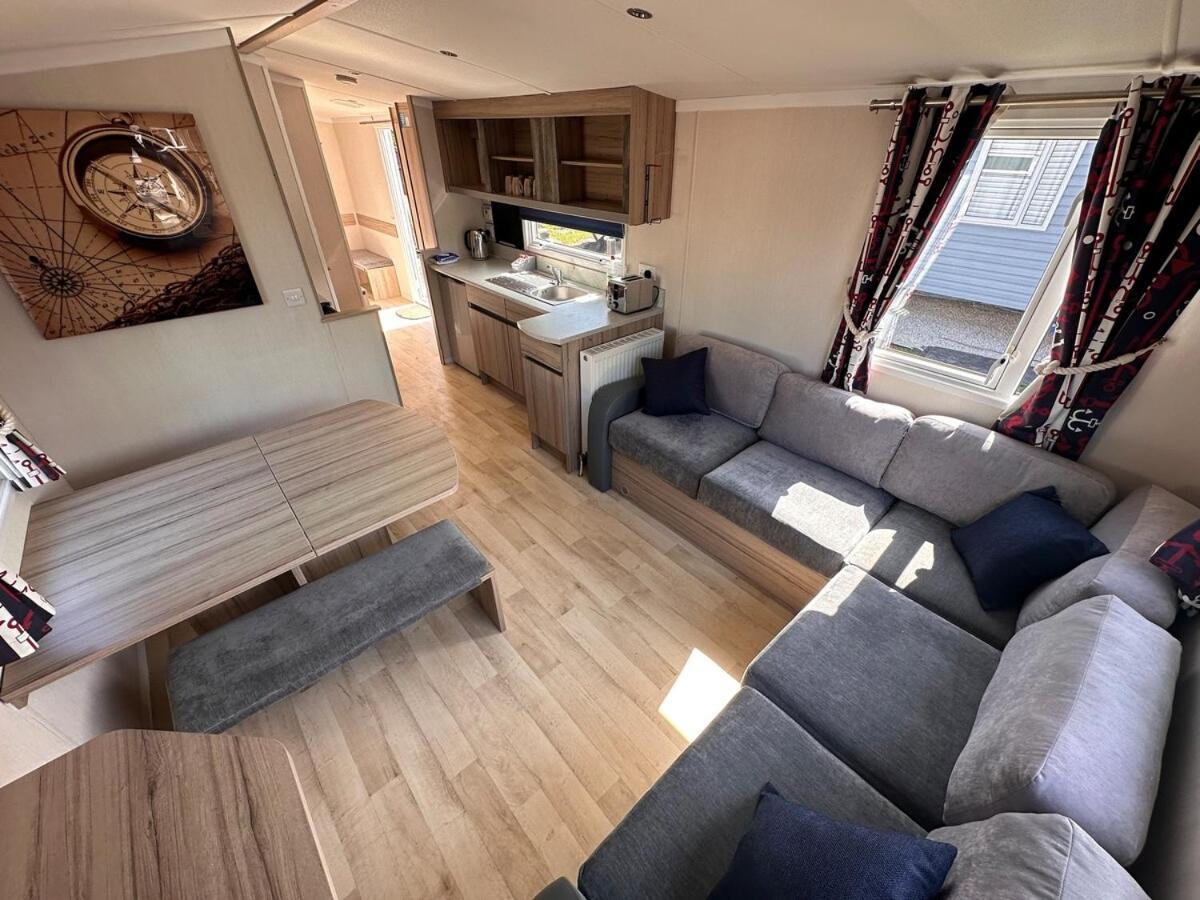 3-bedroom Swift Caravan - Uddingston, *