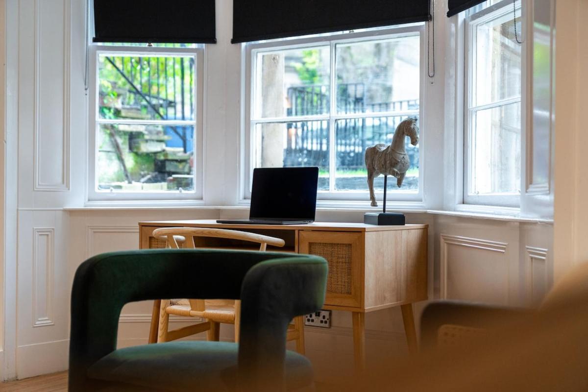 Apartment Stylish And Luxe 1 Bed - Prime West End *