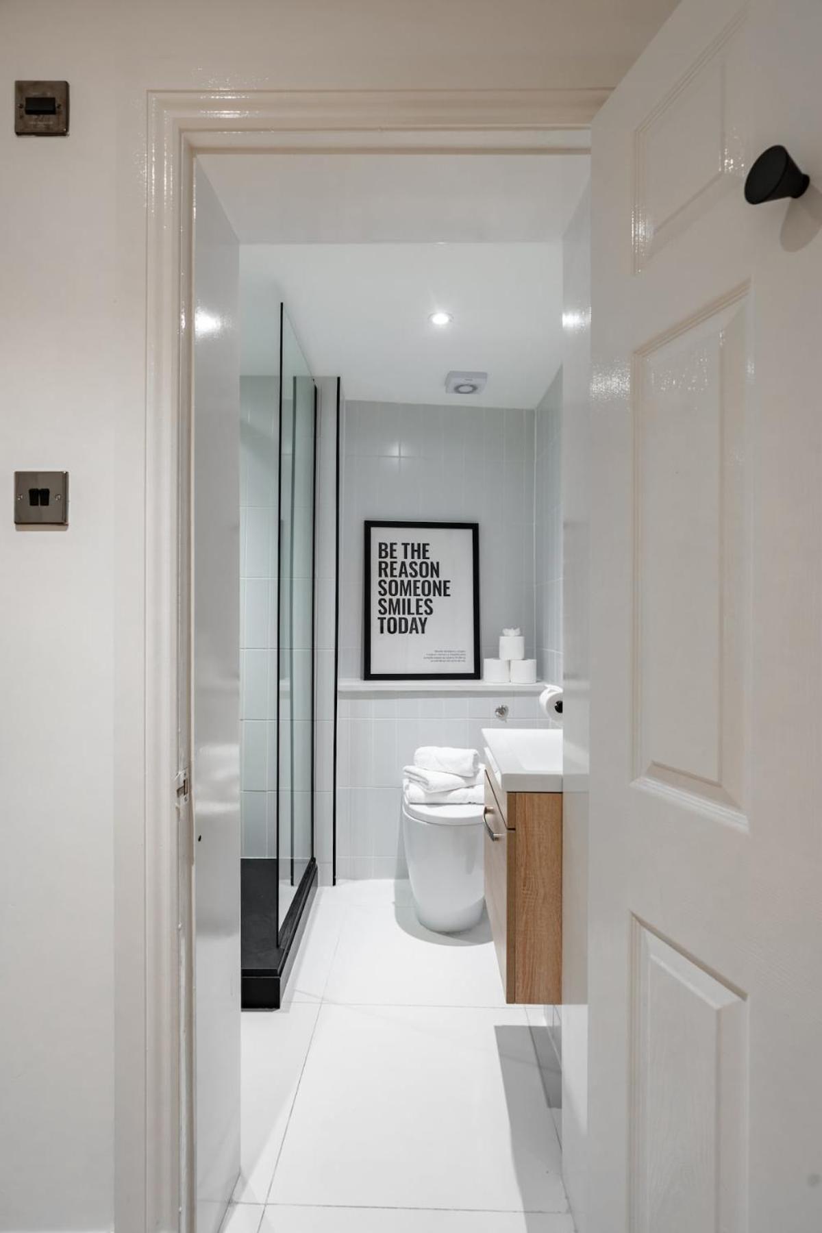Apartment Stylish And Luxe 1 Bed - Prime West End