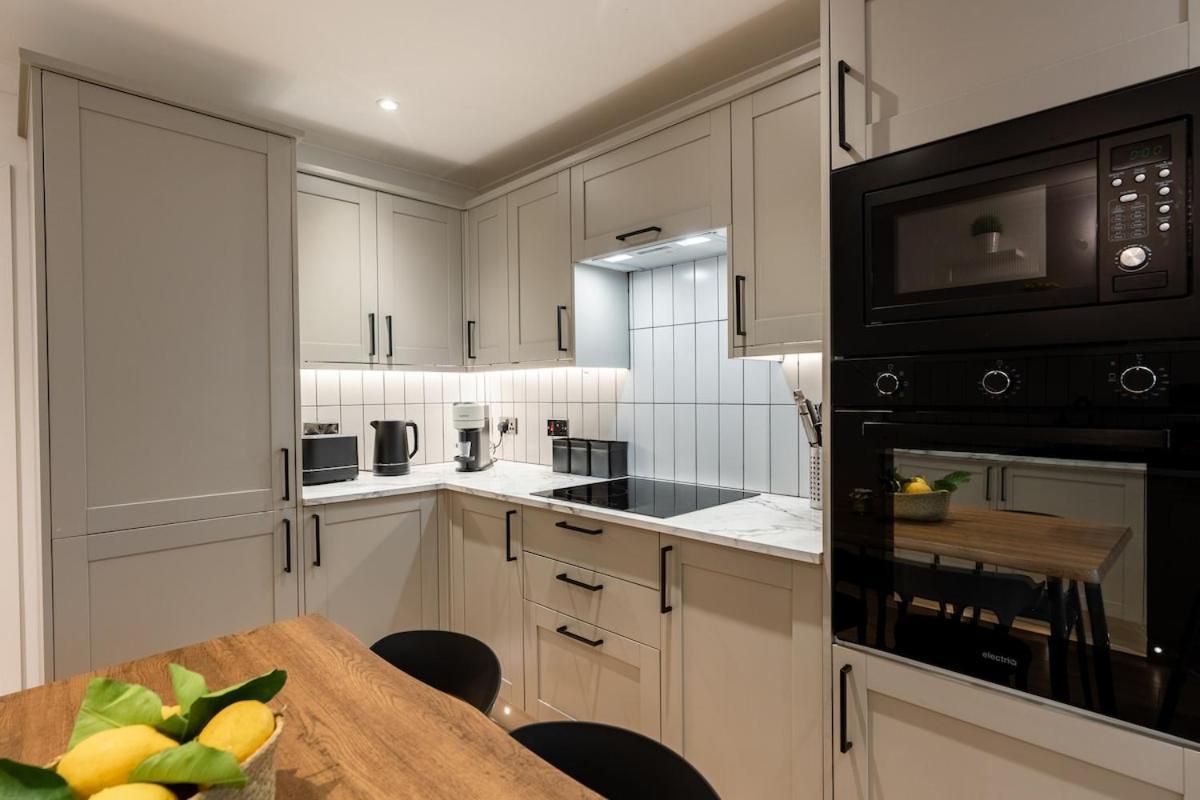 Stylish And Luxe 1 Bed - Prime West End Glasgow