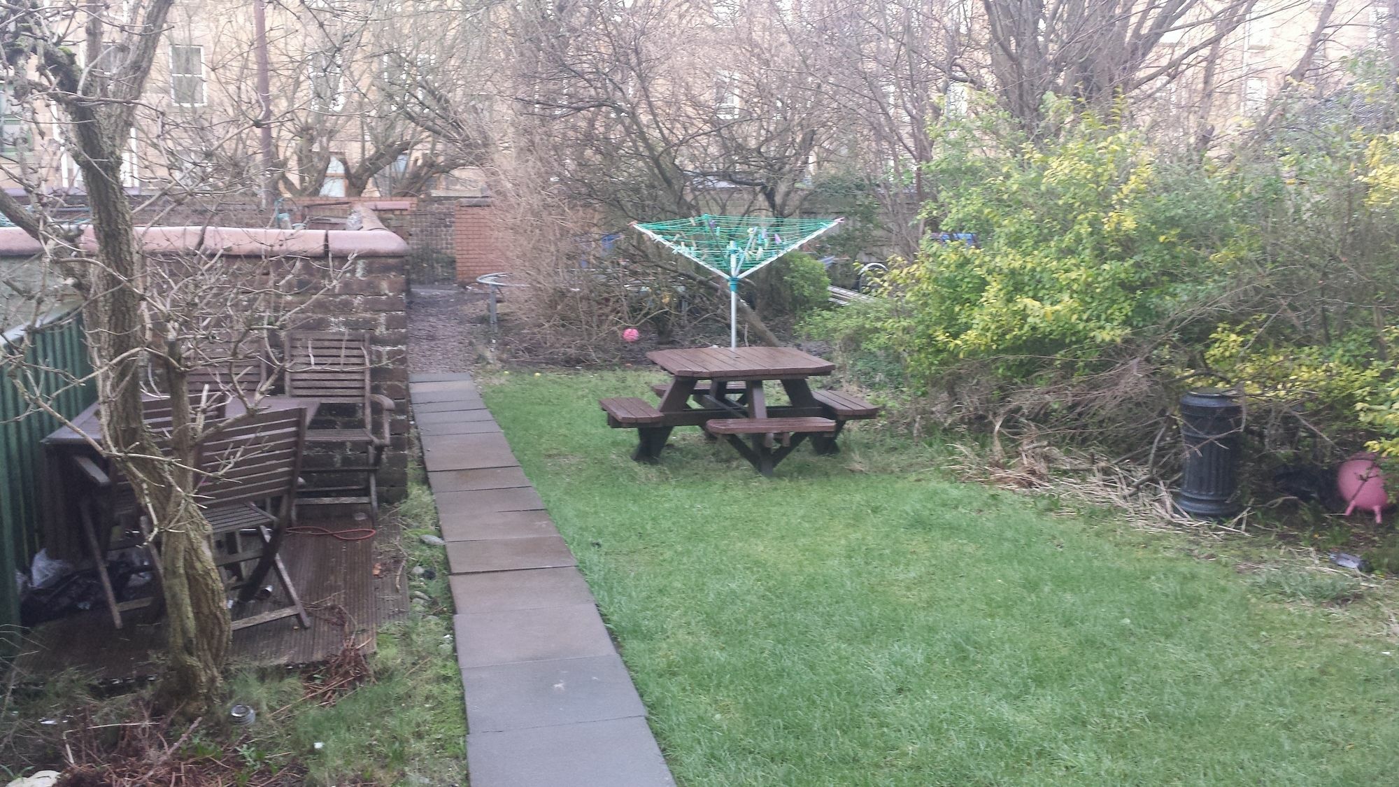 Hampden Garden Flat