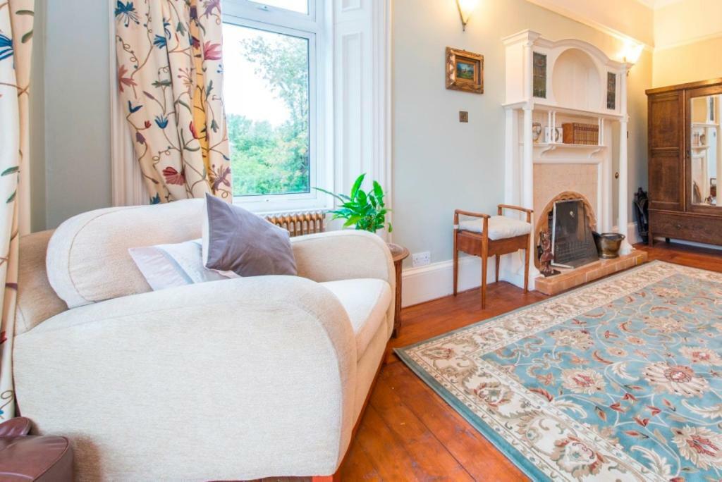 The Old Manse Glasgow