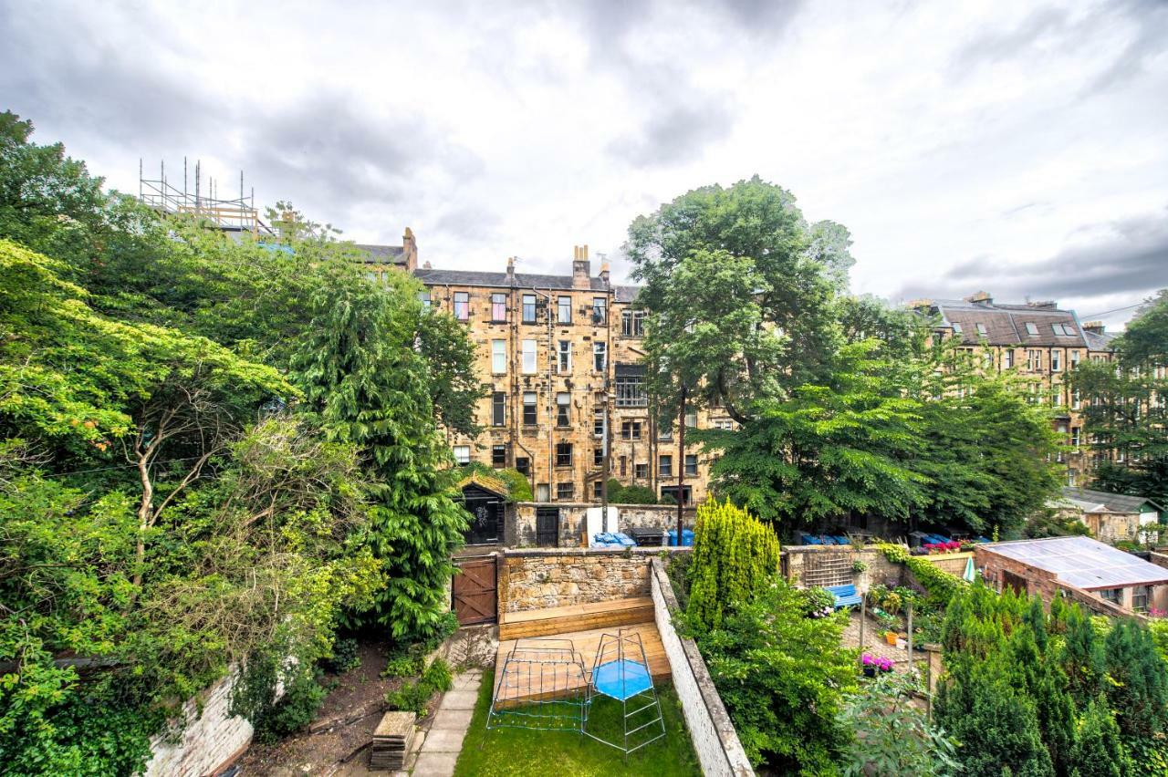 32 Victoria Crescent Road