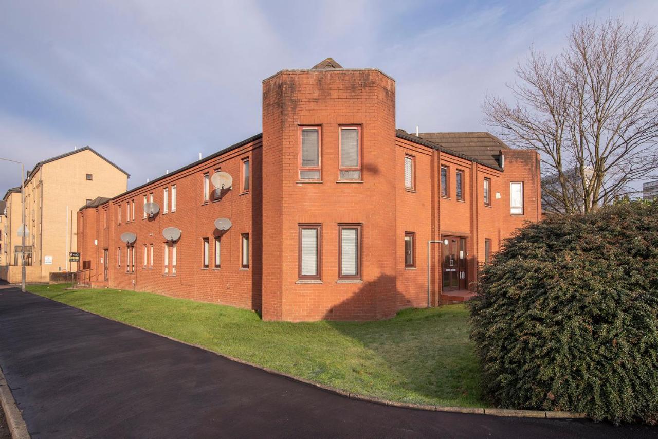 The Cluthar - Ground Floor West End Centre Rockvilla Flat & Parking Apartment Glasgow