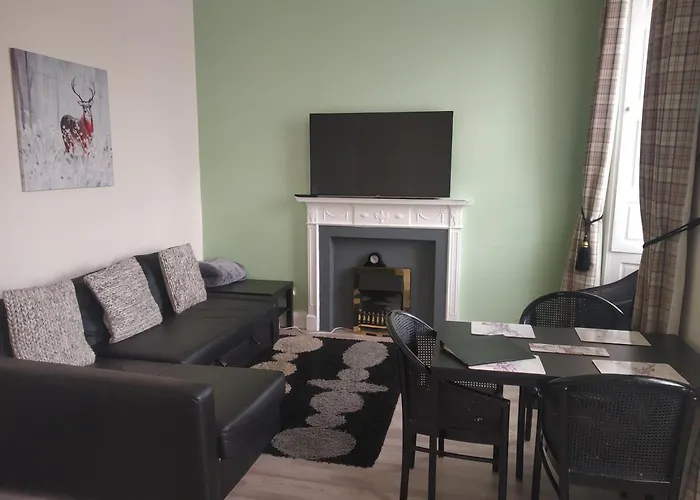 Glasgow City Charlotte Service Aparments