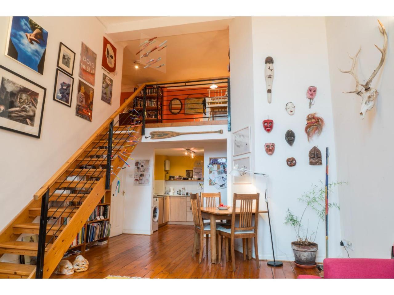 Apartment Beautifully Kept Mezzanine Flat ★school Of Art★