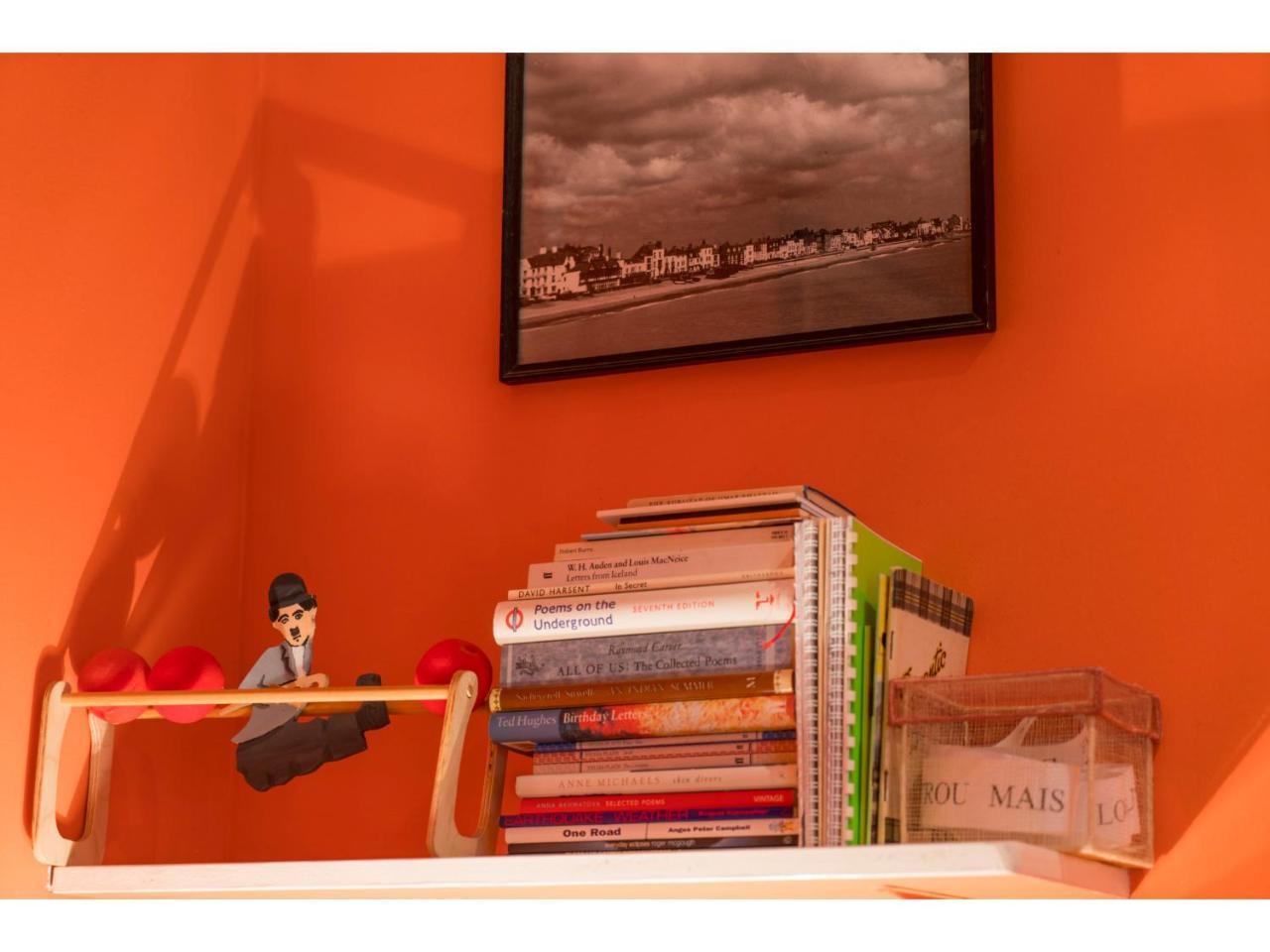 Apartment Beautifully Kept Mezzanine Flat ★school Of Art★