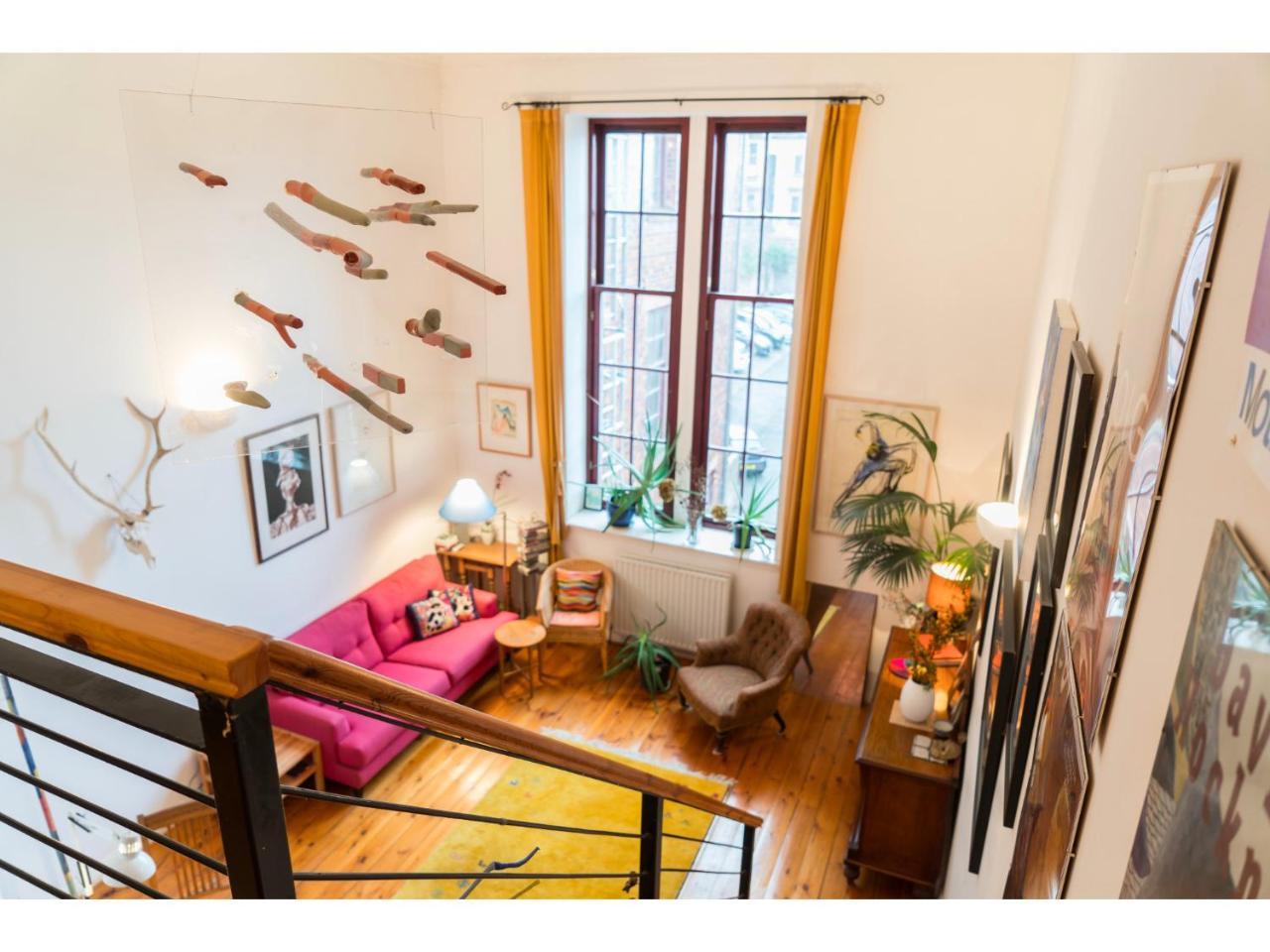 Beautifully Kept Mezzanine Flat ★school Of Art★ Apartment