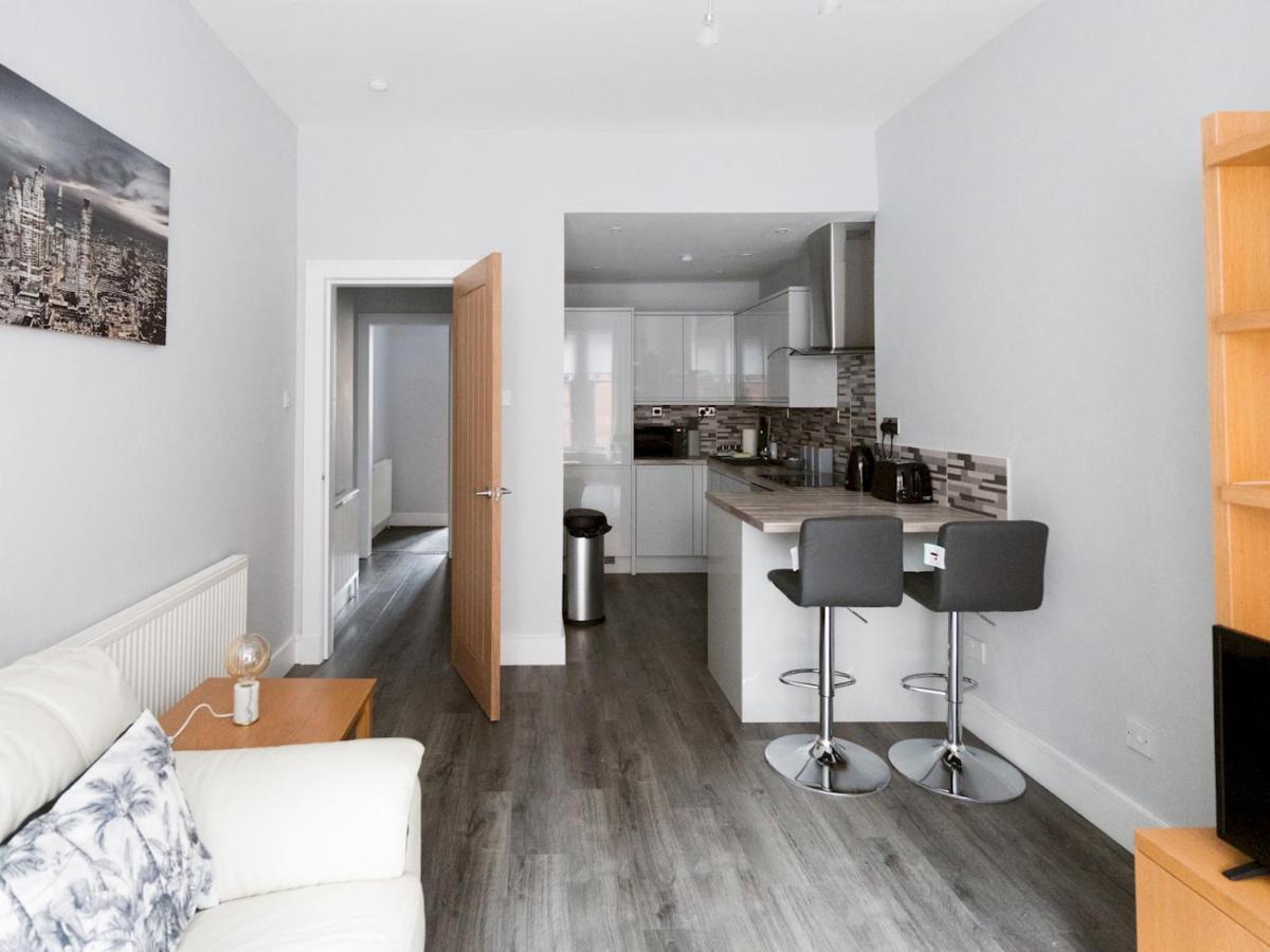 Pass The Keys Superb 1bed Flat In Fabulous West End Apartment