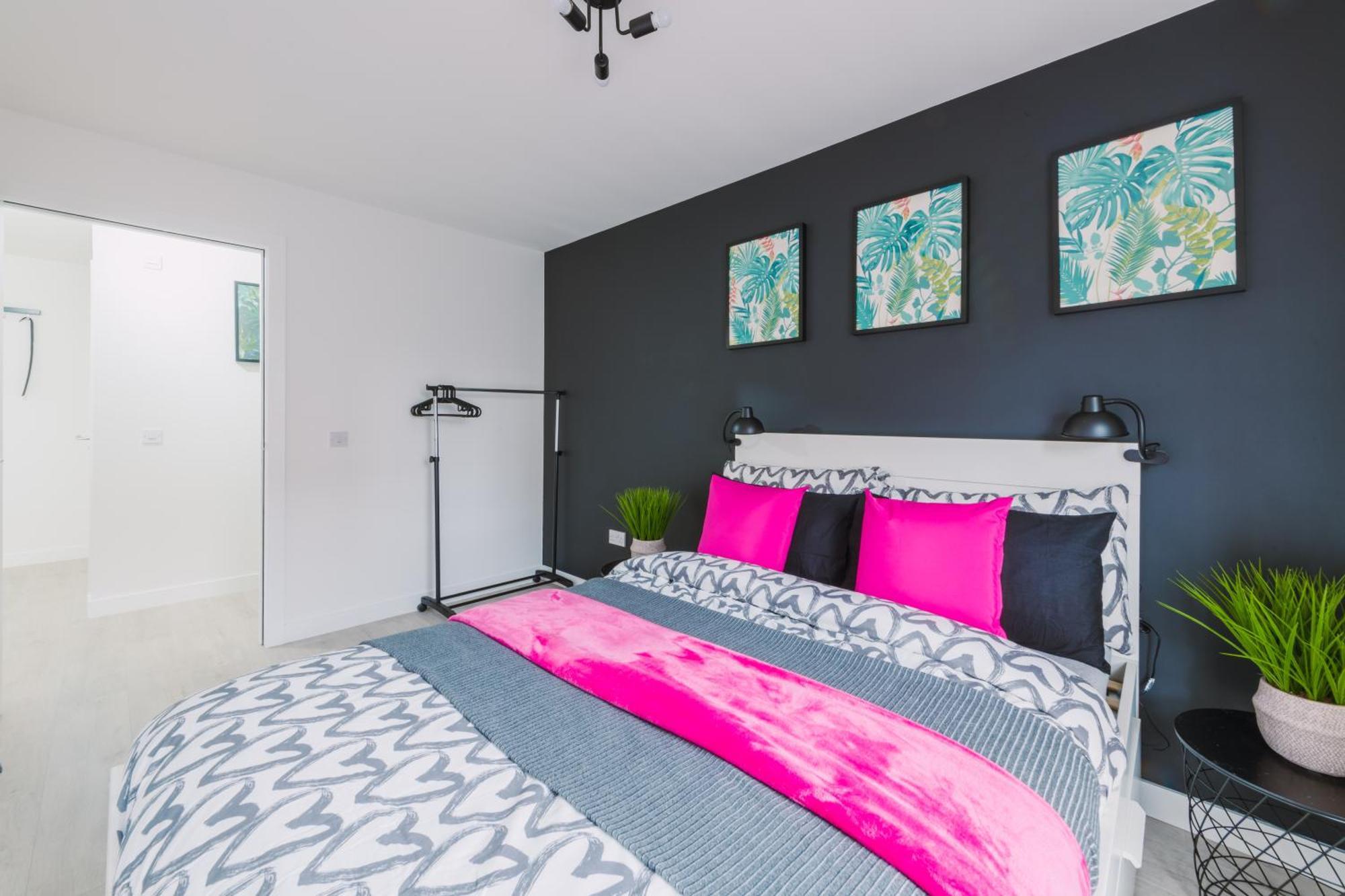 Sleepwell Apartment *