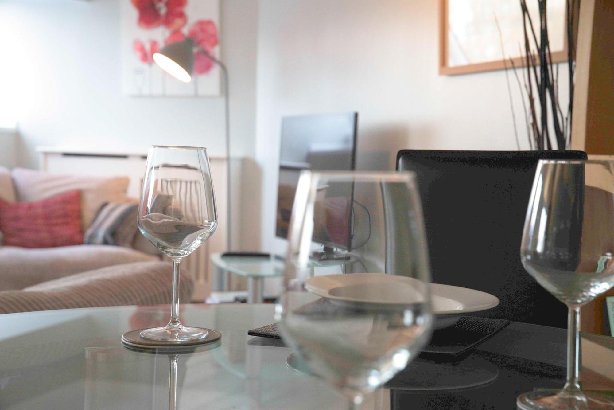 Apartment The Stables - Fabulous Stylish Flat In Merchant & Free Secure Parking Glasgow